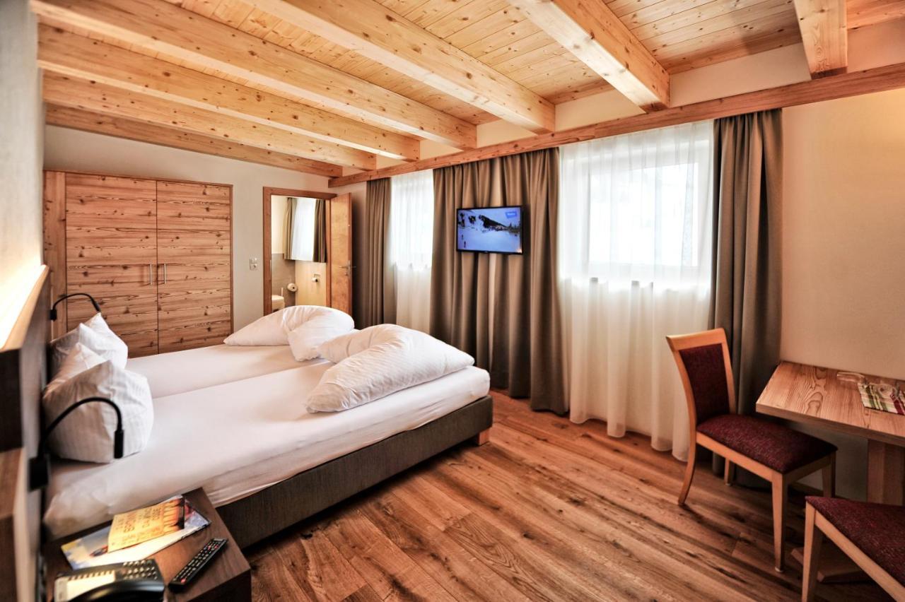 Hotel Garni Lamm Nauders Eksteriør bilde